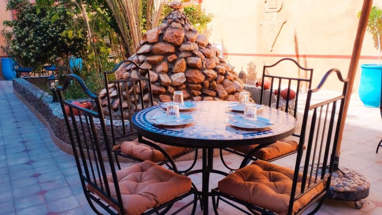 Kasbah Tussna Hotel Boumalne Exterior foto